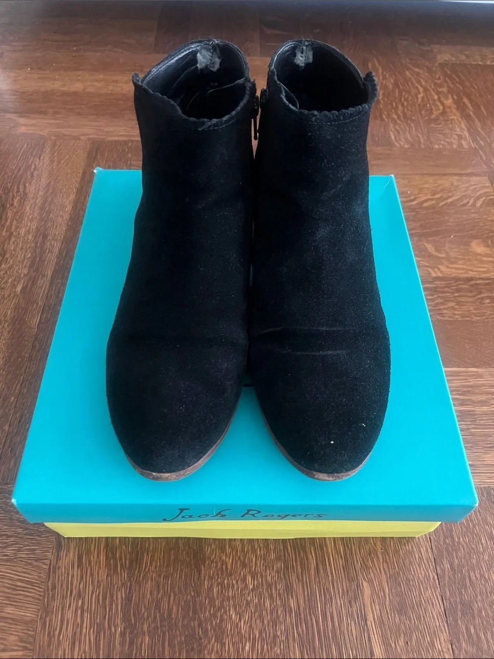 Jack Rogers Black Suede Bailee Scallop Suede Ankle Boot Size 10